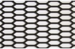Kunststof Racegaas PP zwart - HEX 30x11mm - 150x30cm